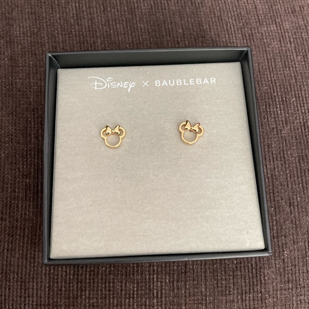Minnie earrings